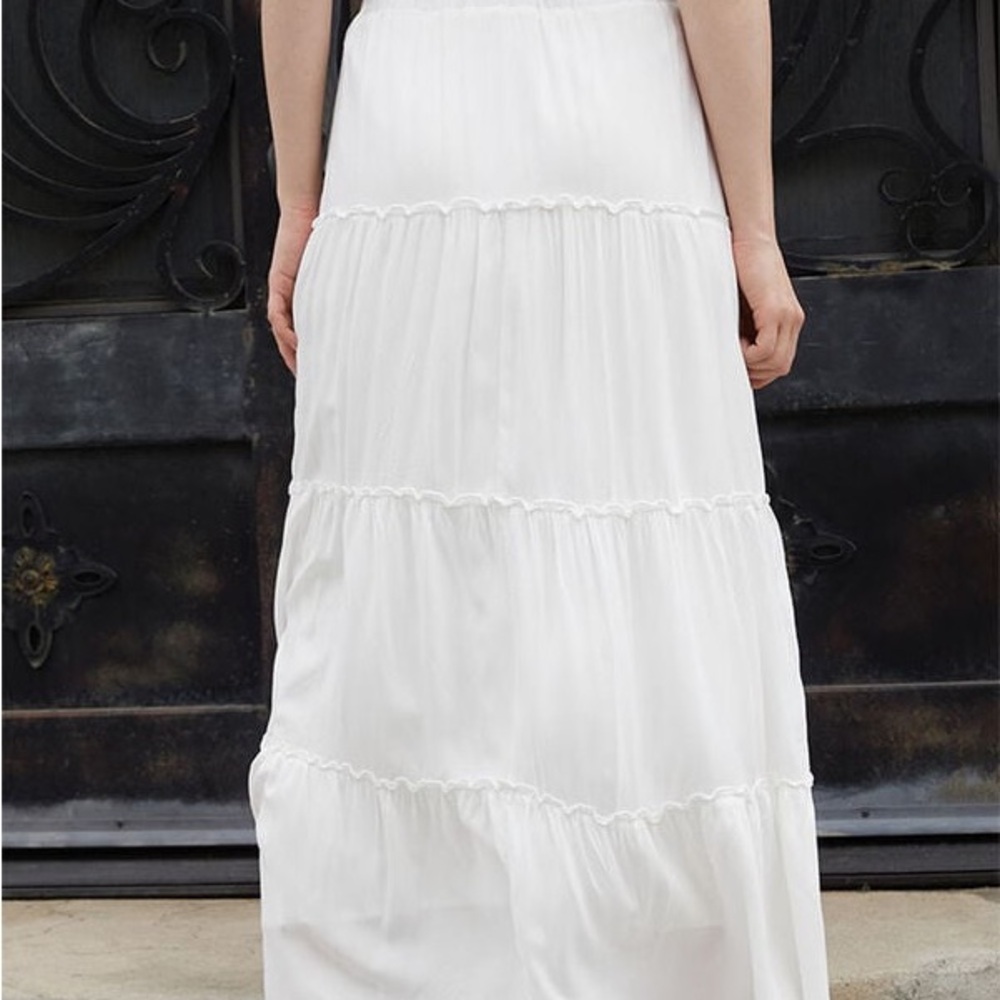 John Galt white Izzy tiered maxi skirt